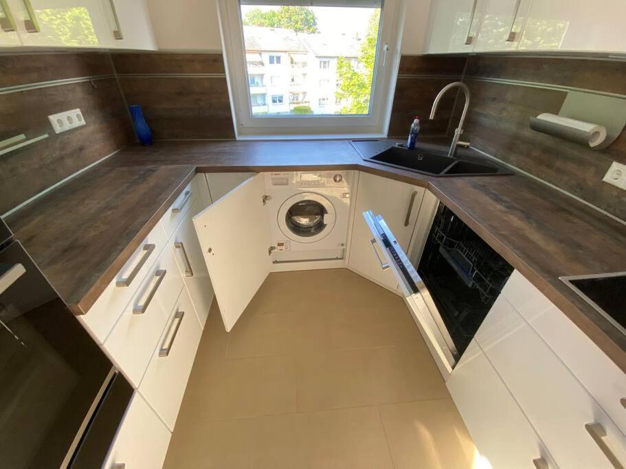 Luxury Apartment With Air Conditioning & Jaccuzzi Near Frankfurt Wiesbaden Hofheim am Taunus Kültér fotó