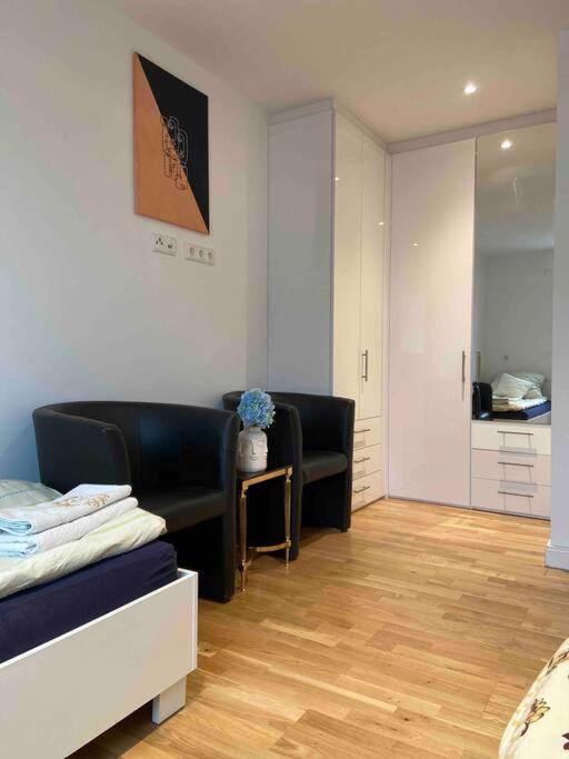 Luxury Apartment With Air Conditioning & Jaccuzzi Near Frankfurt Wiesbaden Hofheim am Taunus Kültér fotó