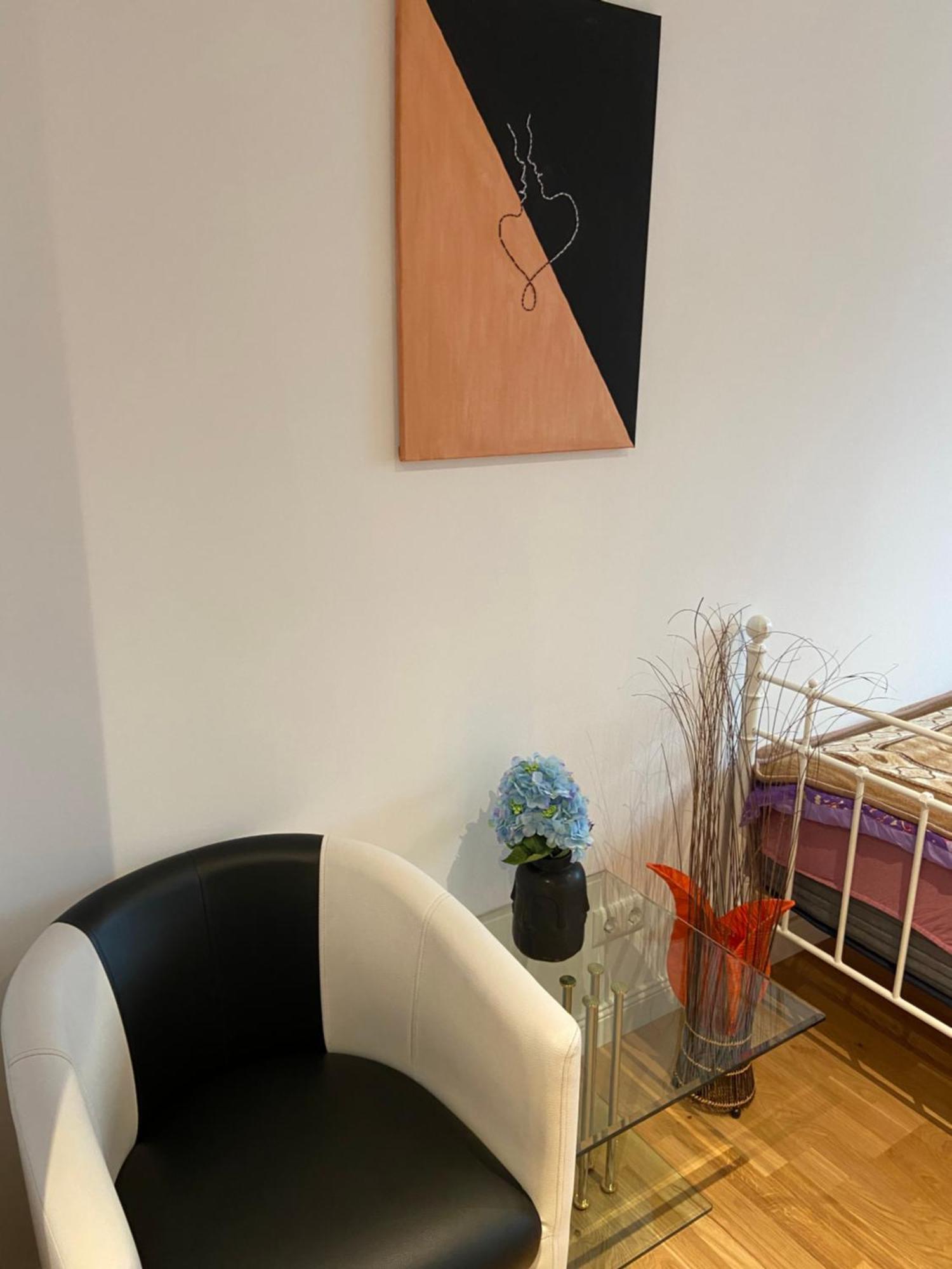 Luxury Apartment With Air Conditioning & Jaccuzzi Near Frankfurt Wiesbaden Hofheim am Taunus Kültér fotó