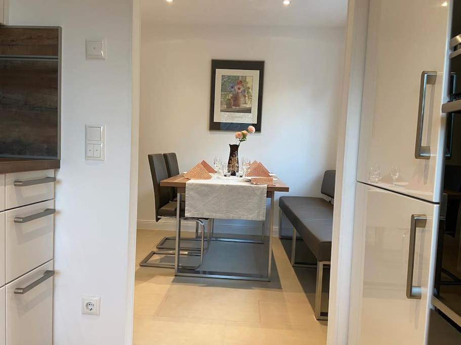 Luxury Apartment With Air Conditioning & Jaccuzzi Near Frankfurt Wiesbaden Hofheim am Taunus Kültér fotó
